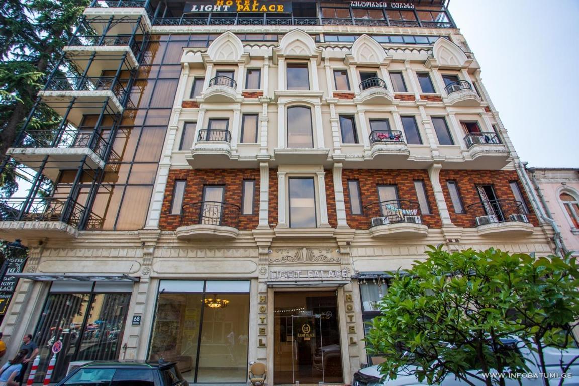 Hotel Light Palace Batumi Luaran gambar
